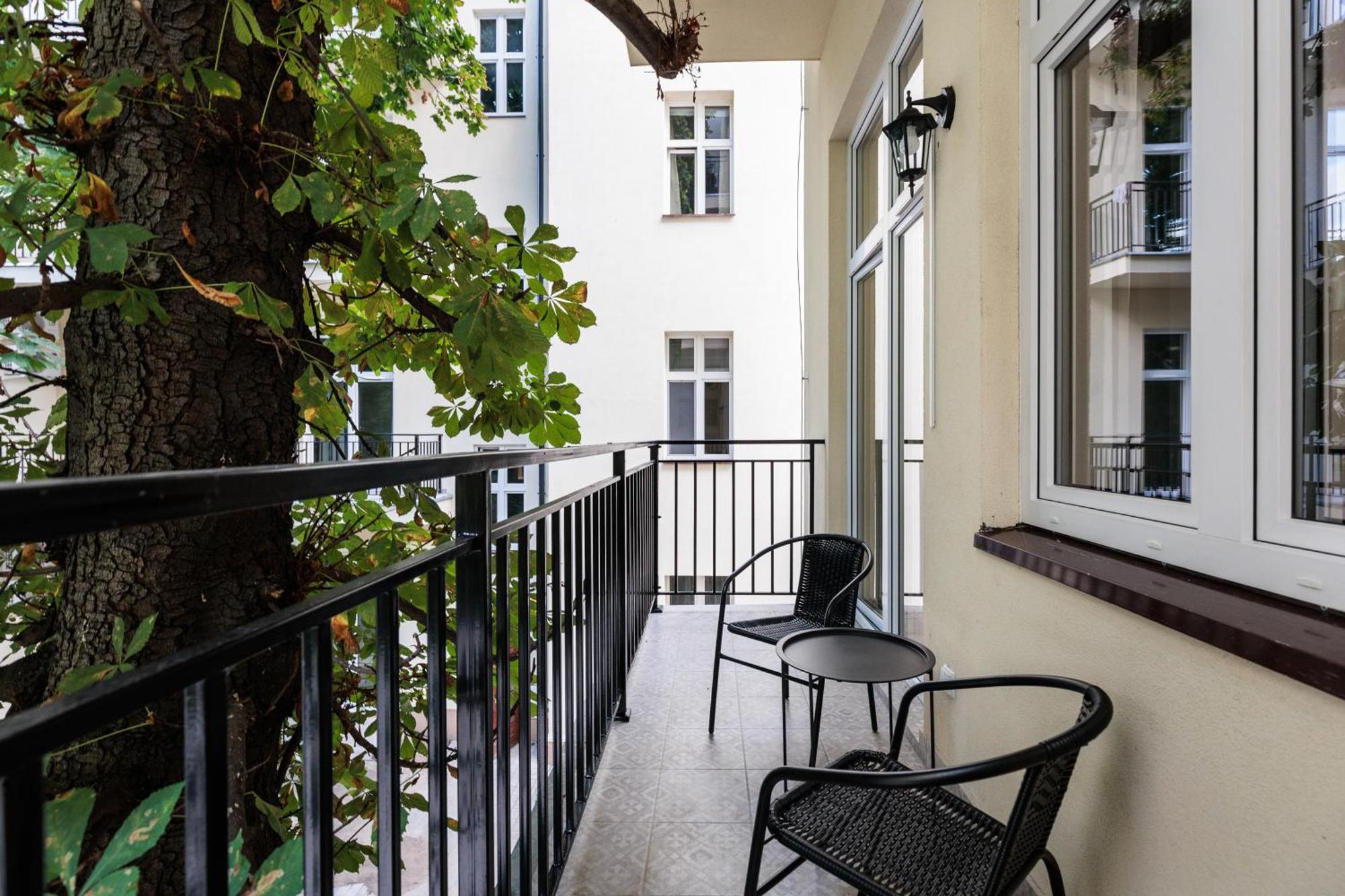 Krowoderska 55 - By Upstairs Krasków Exterior foto